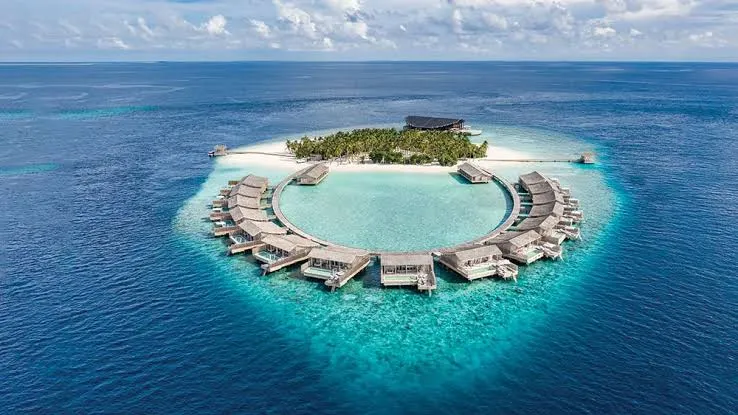 Evaluating the Best Luxury Travel Options: An Operational Guide